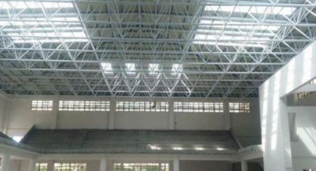 奉化怎么能力选定一家无气力的不锈钢网架公司